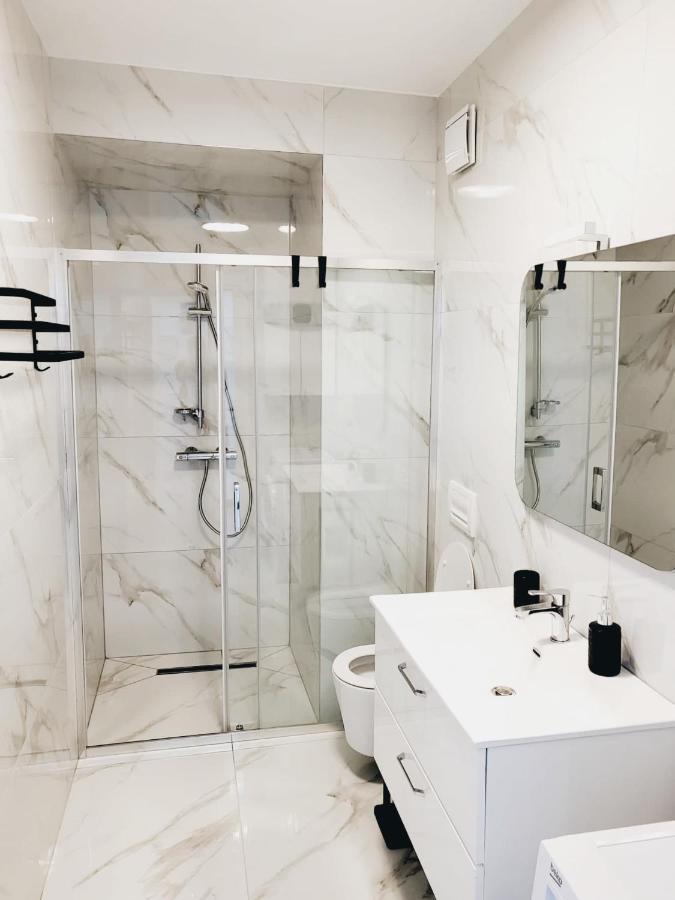 Stella Apartment ซารานเดอ ภายนอก รูปภาพ