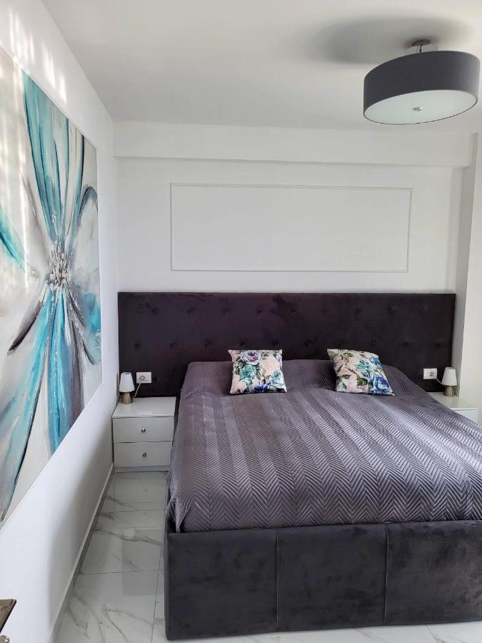 Stella Apartment ซารานเดอ ภายนอก รูปภาพ