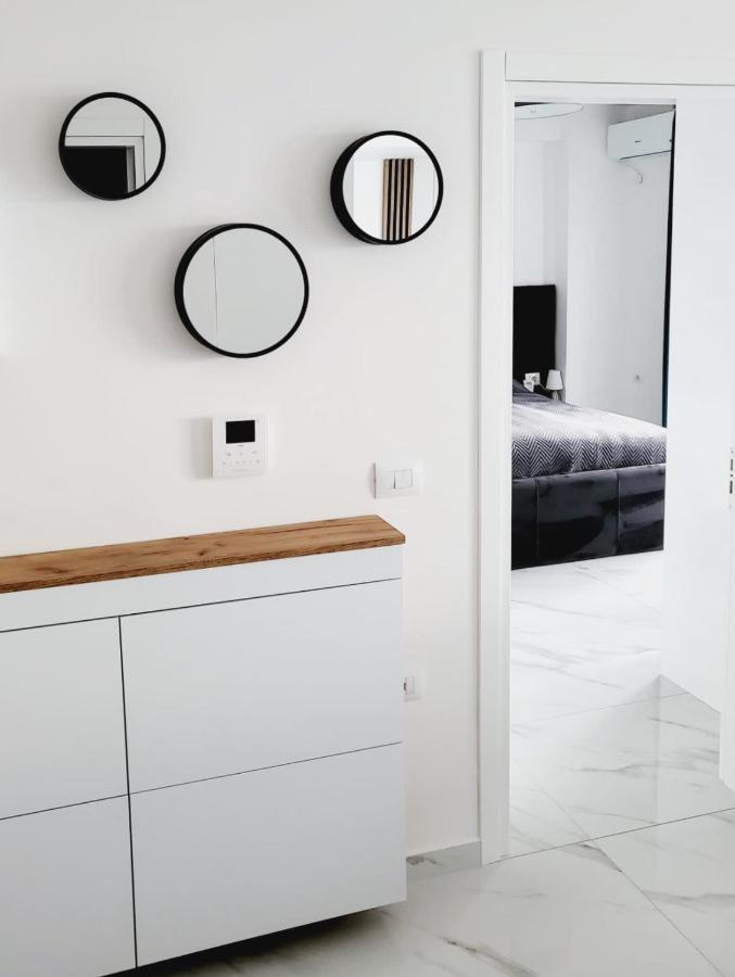 Stella Apartment ซารานเดอ ภายนอก รูปภาพ
