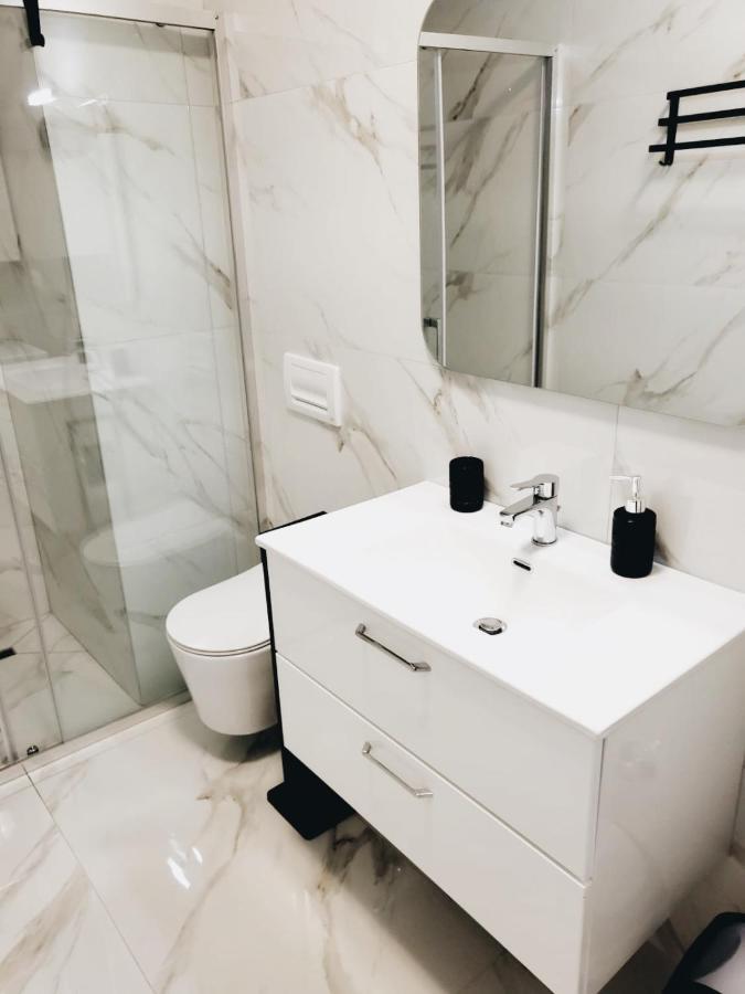 Stella Apartment ซารานเดอ ภายนอก รูปภาพ